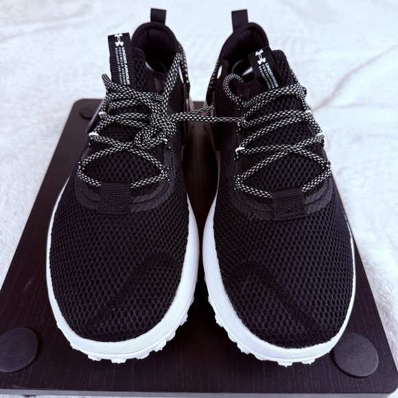 Under Armour Fat Tire Venture Shoes Men's 11 #3027562-002 Black White New - Picture 5 of 8